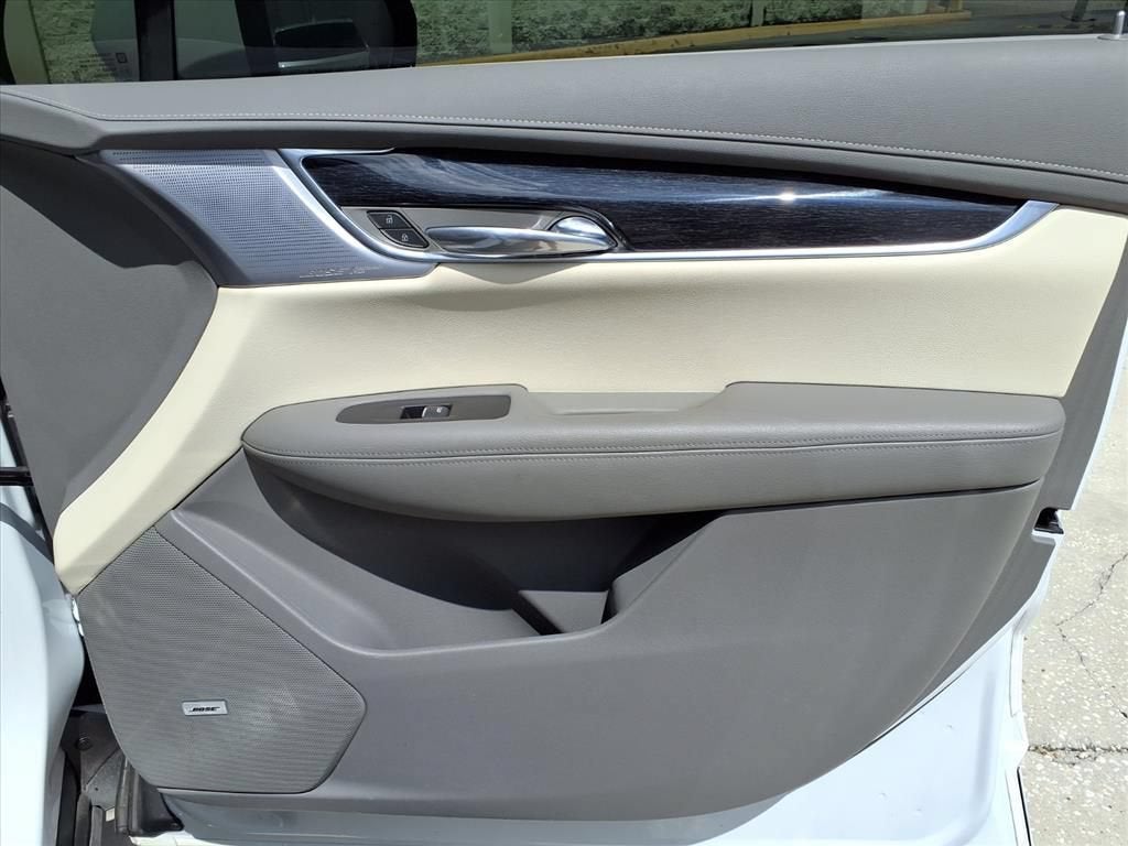 2023 Cadillac XT6 Premium Luxury - Photo 11