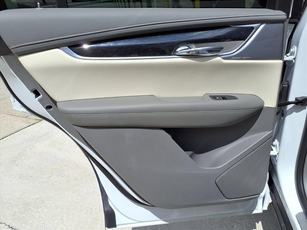 2023 Cadillac XT6 Premium Luxury - Photo 17
