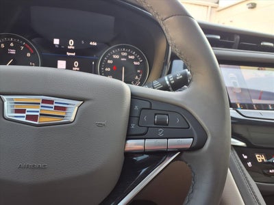 2024 Cadillac XT6 Premium Luxury