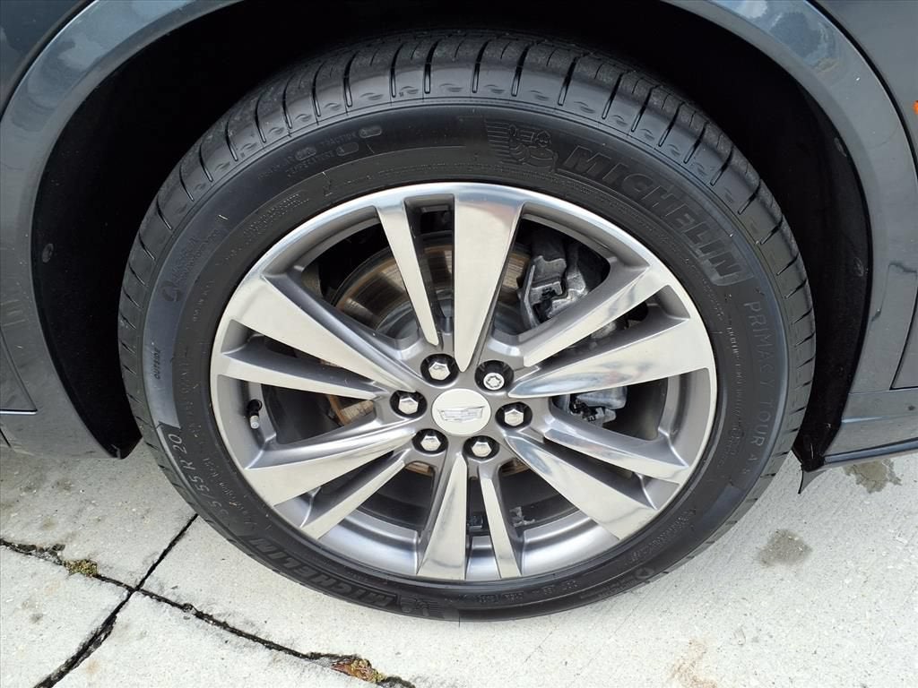 2021 Cadillac XT6 Premium Luxury