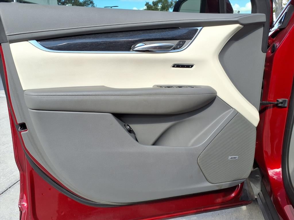 2021 Cadillac XT6 Premium Luxury