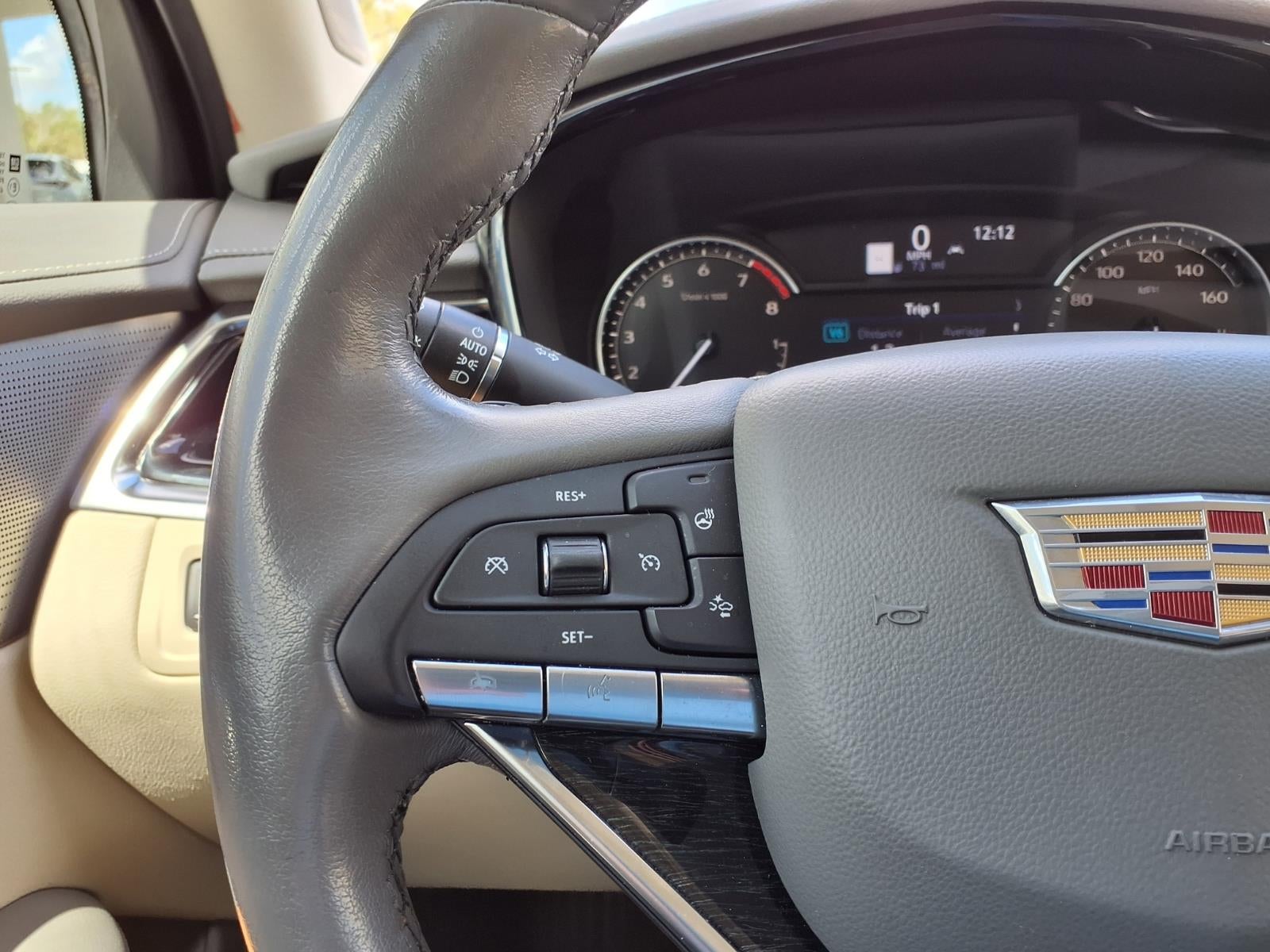 2023 Cadillac XT6 Premium Luxury