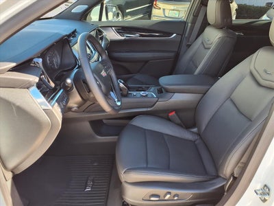 2025 Cadillac XT6 Premium Luxury