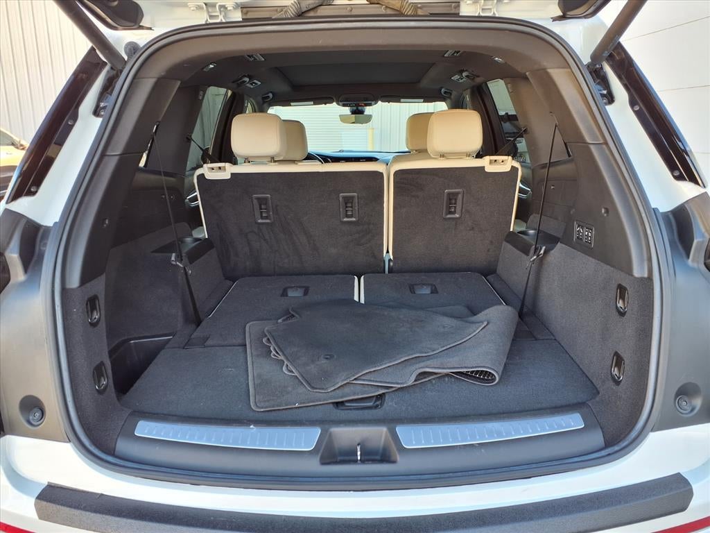 2022 Cadillac XT6 Sport