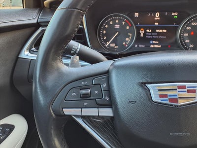 2022 Cadillac XT6 Sport