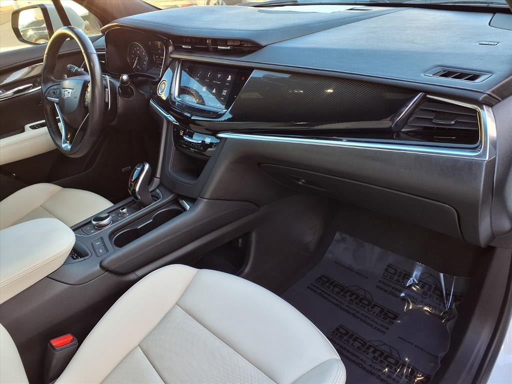 2022 Cadillac XT6 Sport