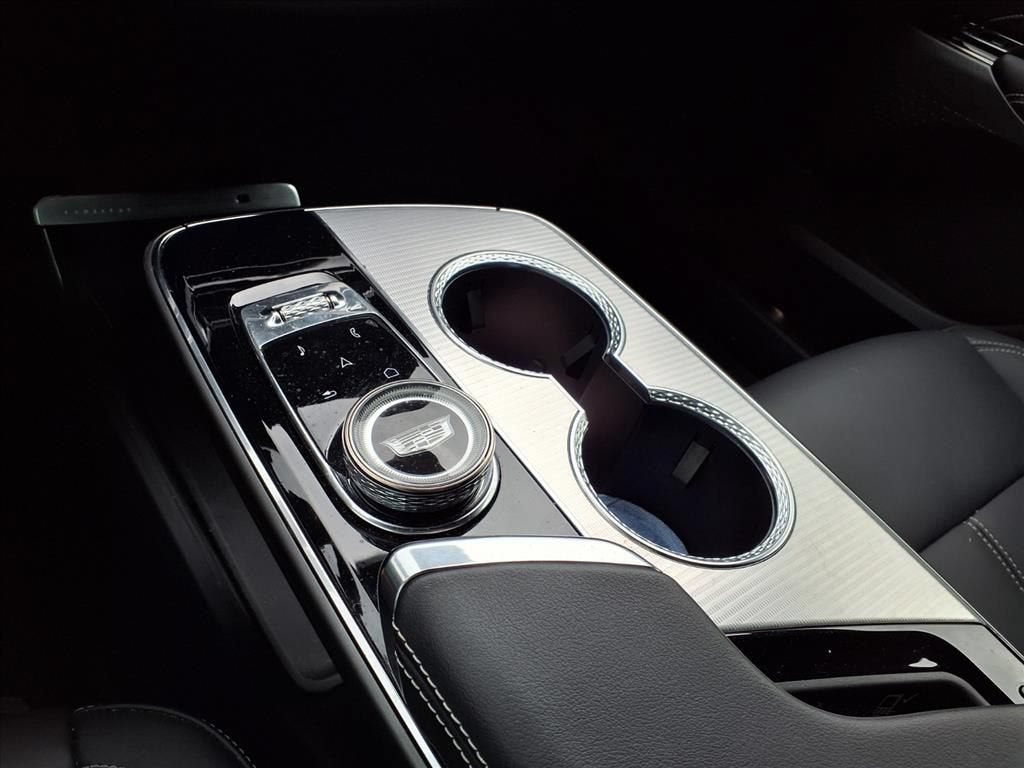 2024 Cadillac LYRIQ Tech