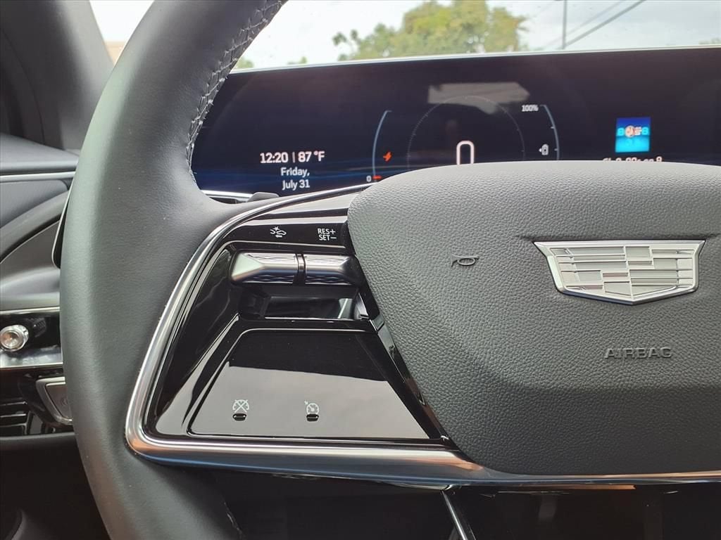 2024 Cadillac LYRIQ Tech