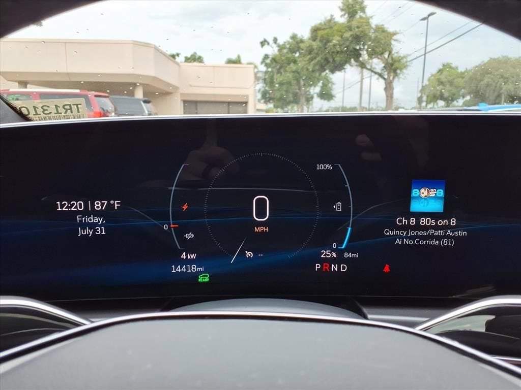 2024 Cadillac LYRIQ Tech