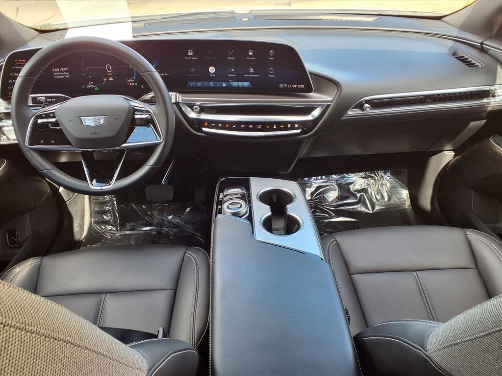 2024 Cadillac LYRIQ Tech