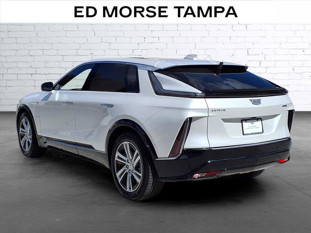 2024 Cadillac LYRIQ Tech
