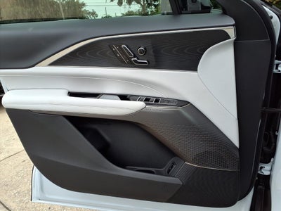 2026 Cadillac LYRIQ Luxury