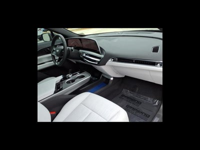 2025 Cadillac LYRIQ Luxury 1