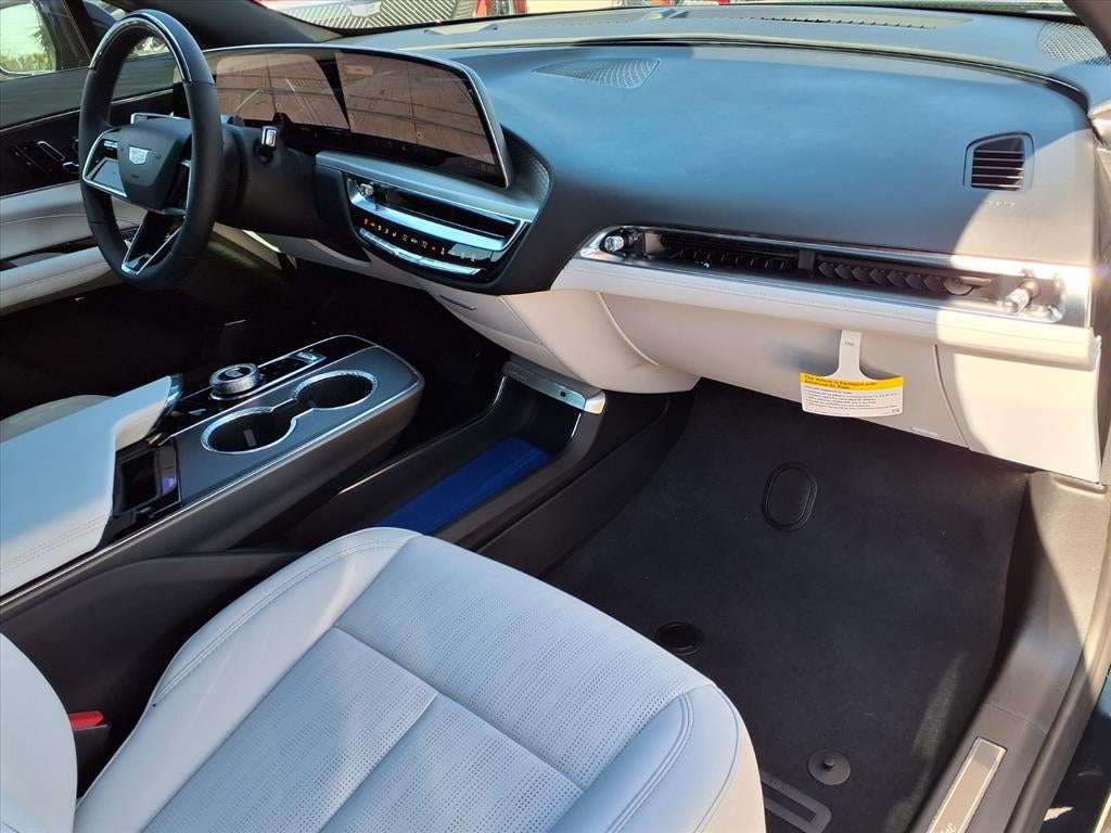 2026 Cadillac LYRIQ Luxury