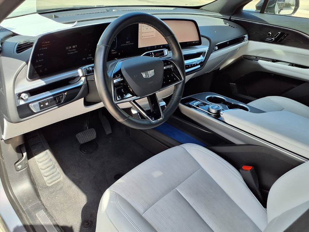 2024 Cadillac LYRIQ Luxury 1 - Photo 12