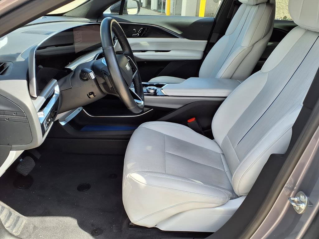 2024 Cadillac LYRIQ Luxury 1 - Photo 13
