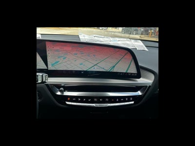 2025 Cadillac LYRIQ Luxury 2