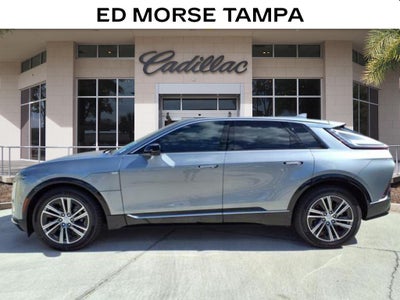 2025 Cadillac LYRIQ Luxury 2