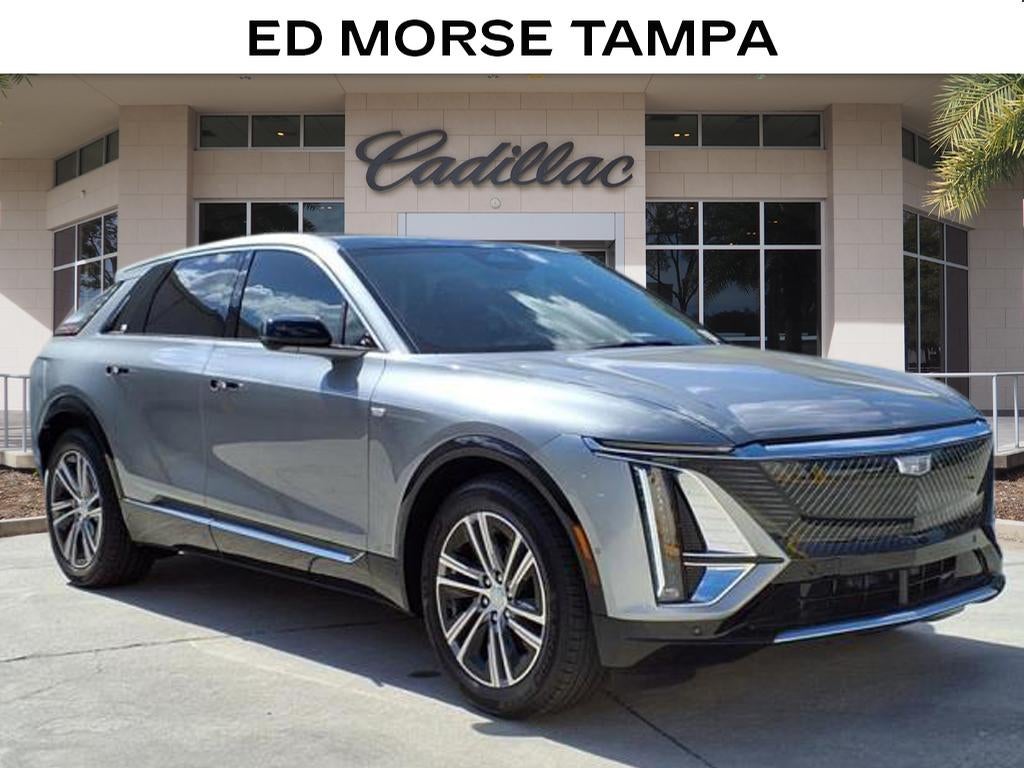 2025 Cadillac LYRIQ Luxury 2