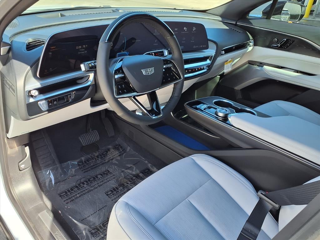 2026 Cadillac LYRIQ Premium Luxury