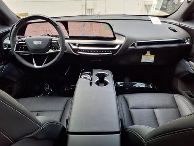 2025 Cadillac LYRIQ Luxury 3