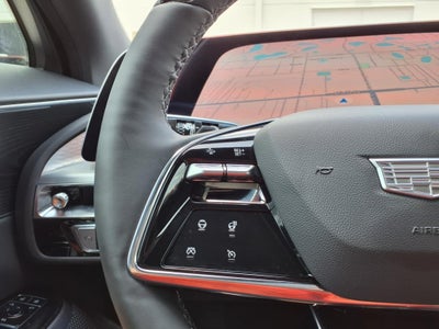 2025 Cadillac LYRIQ Luxury 3