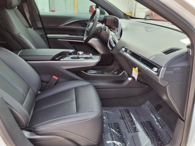 2025 Cadillac LYRIQ Luxury 3