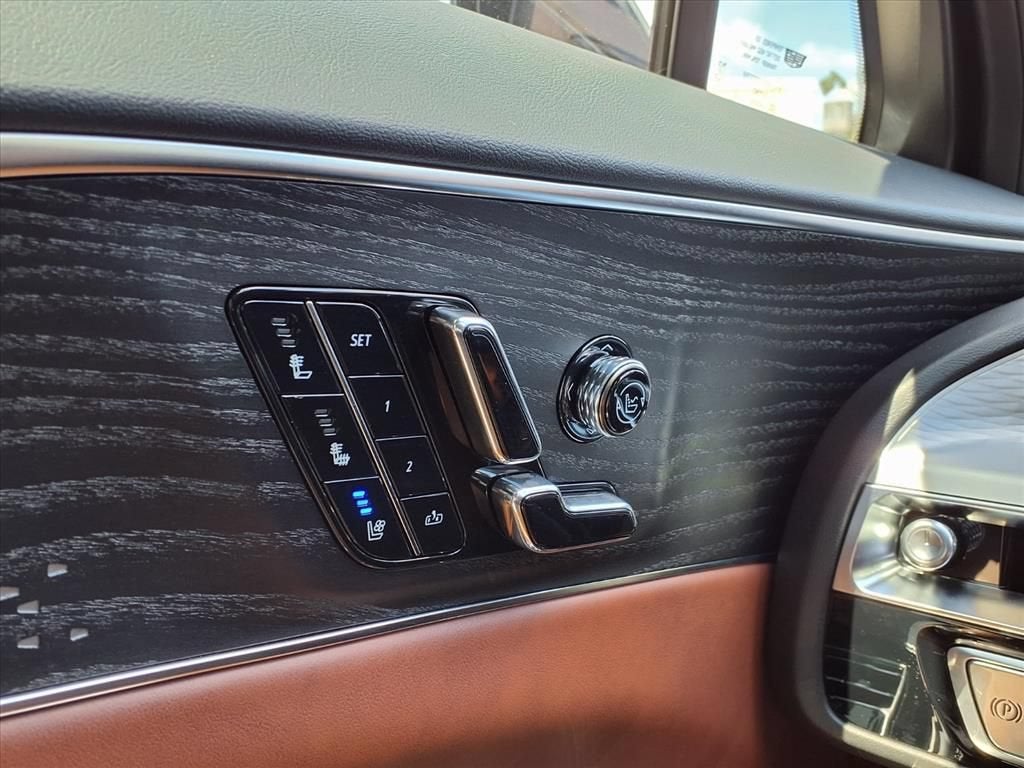 2027 Cadillac LYRIQ Signature Luxury