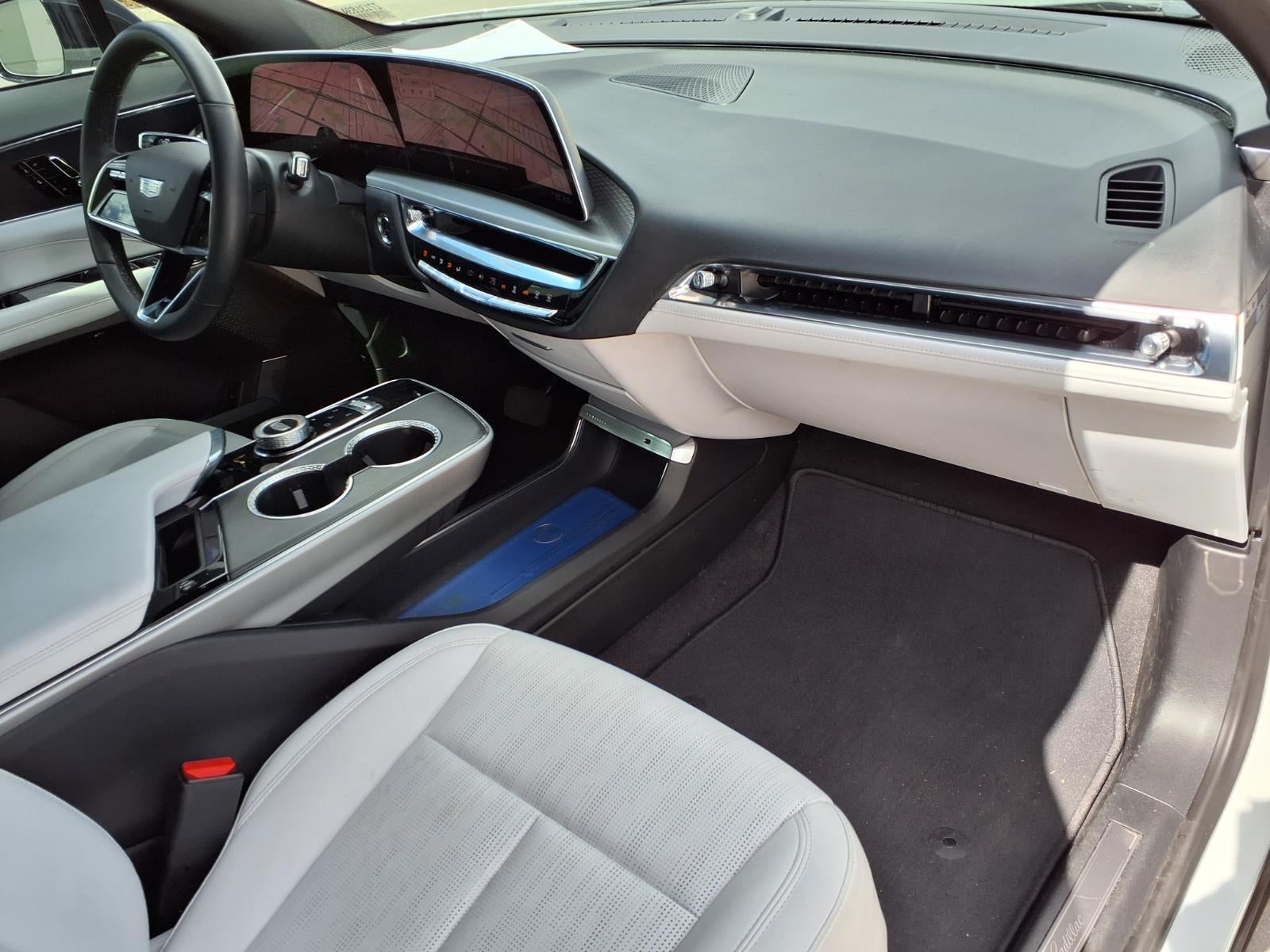 2024 Cadillac LYRIQ Sport 1