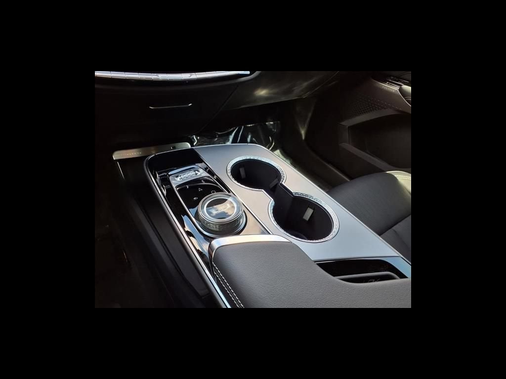 2027 Cadillac LYRIQ Sport