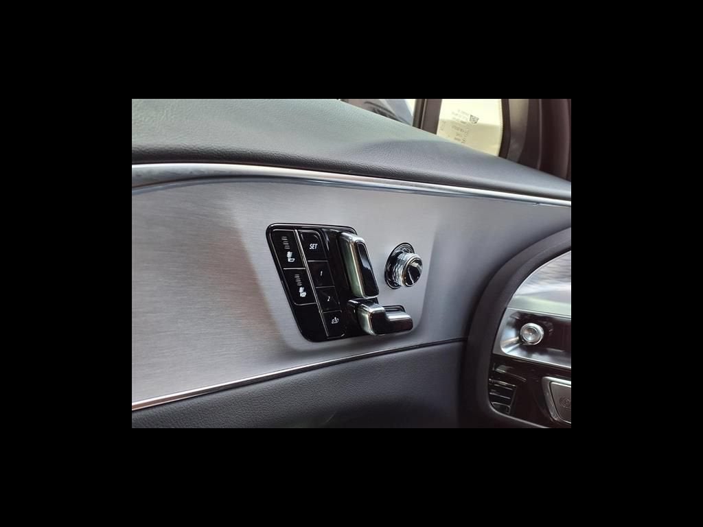 2027 Cadillac LYRIQ Sport