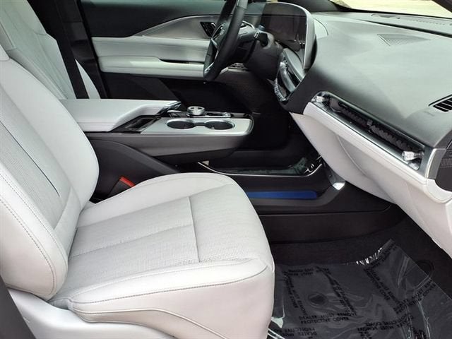 2027 Cadillac LYRIQ Sport
