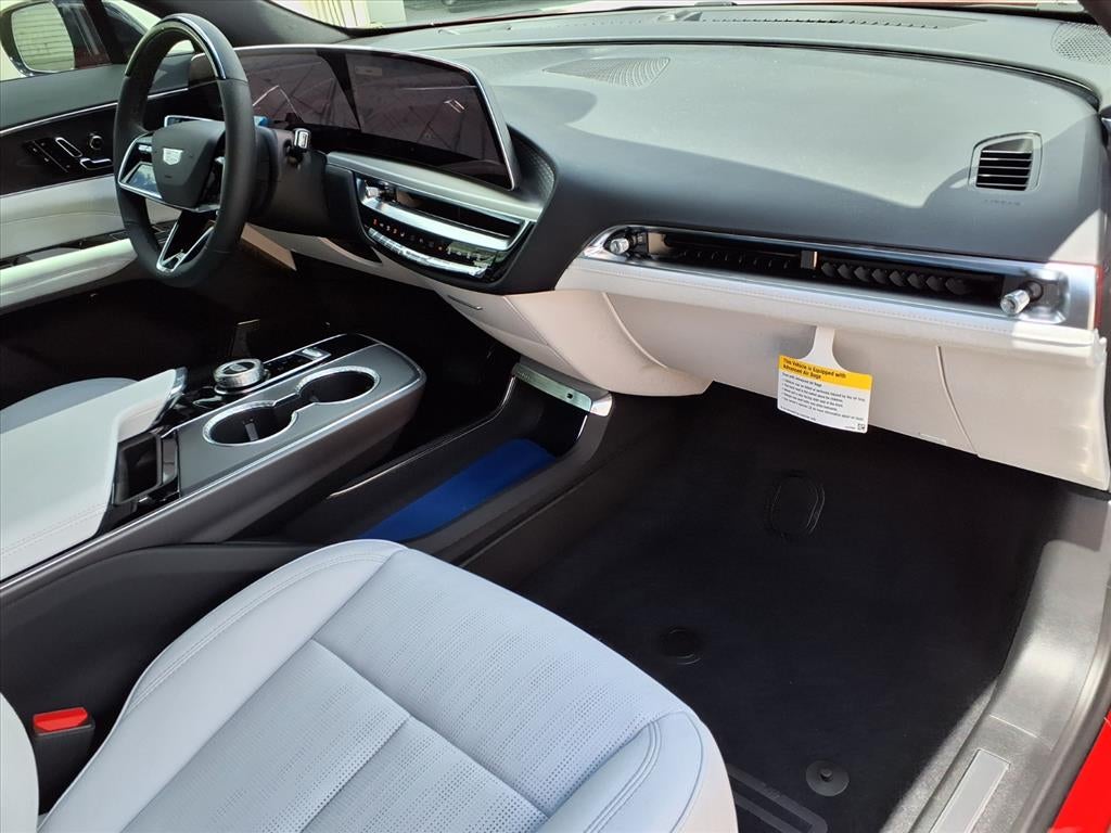 2026 Cadillac LYRIQ Sport