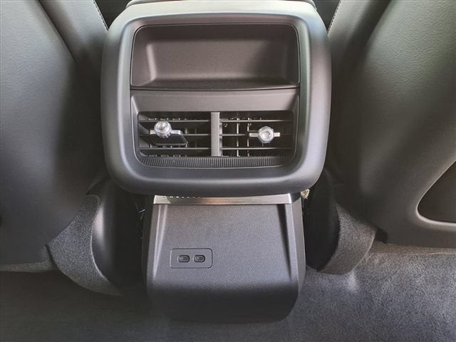 2027 Cadillac LYRIQ Sport - Photo 12