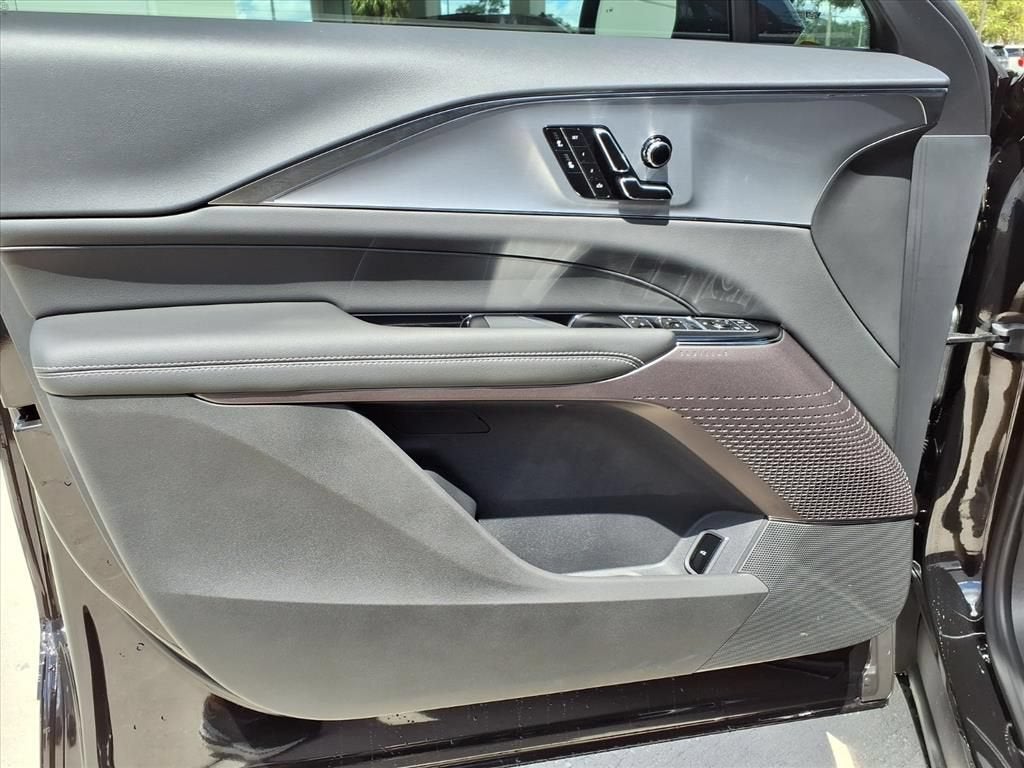 2027 Cadillac LYRIQ Sport