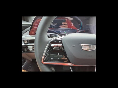 2025 Cadillac LYRIQ Sport 1