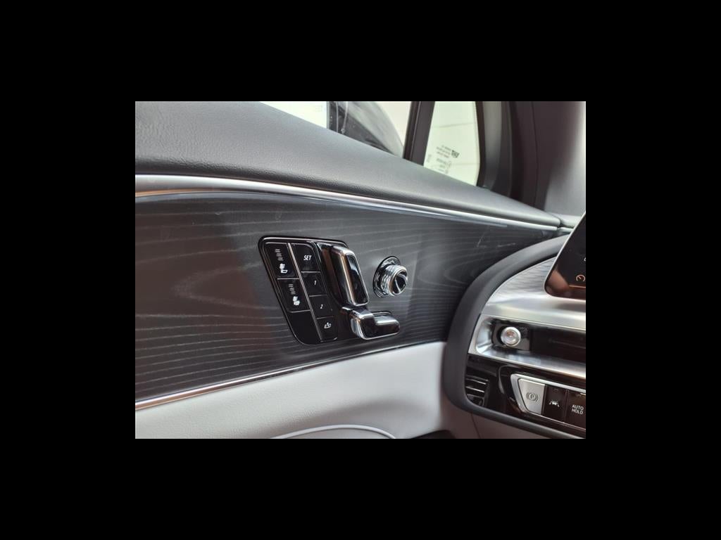 2025 Cadillac LYRIQ Sport 1