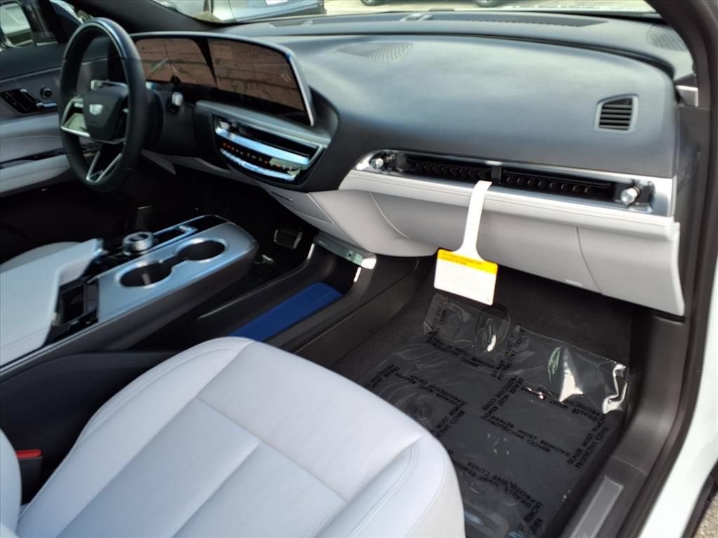 2027 Cadillac LYRIQ Sport