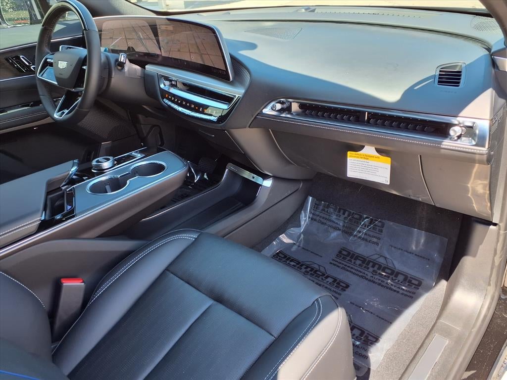 2026 Cadillac LYRIQ Sport