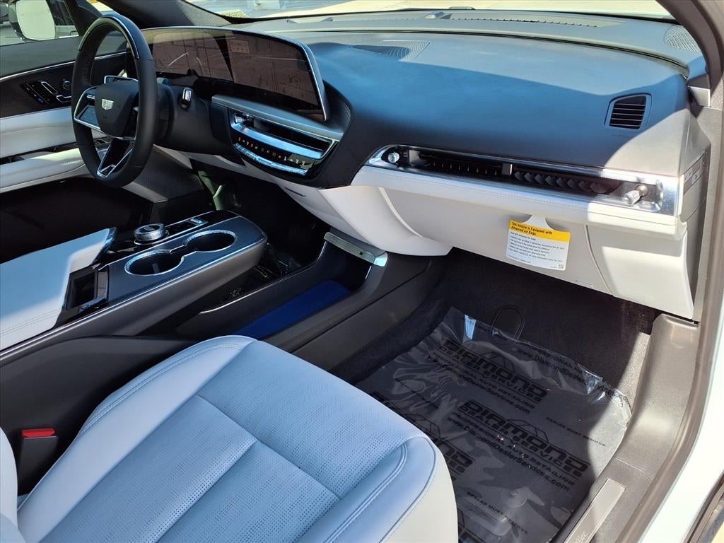 2026 Cadillac LYRIQ Premium Sport