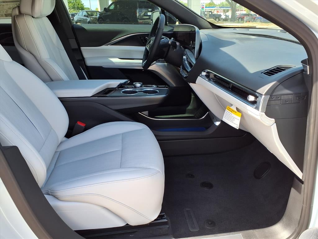 2026 Cadillac LYRIQ Premium Sport