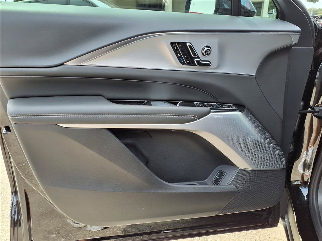 2027 Cadillac LYRIQ Premium Sport