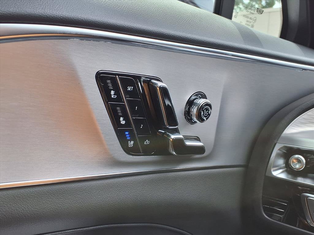 2027 Cadillac LYRIQ Premium Sport
