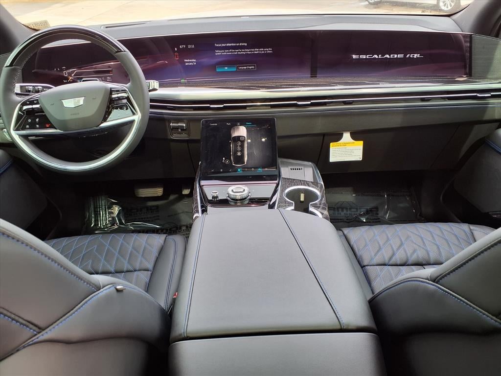 2026 Cadillac ESCALADE IQL Luxury