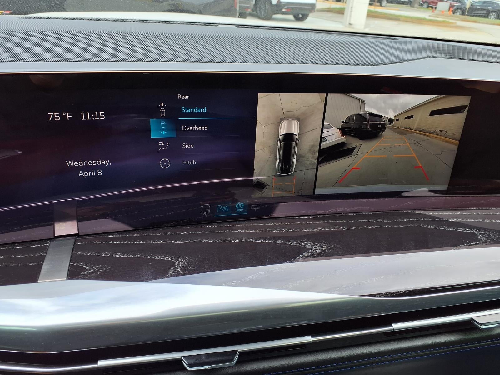 2026 Cadillac ESCALADE IQL Sport