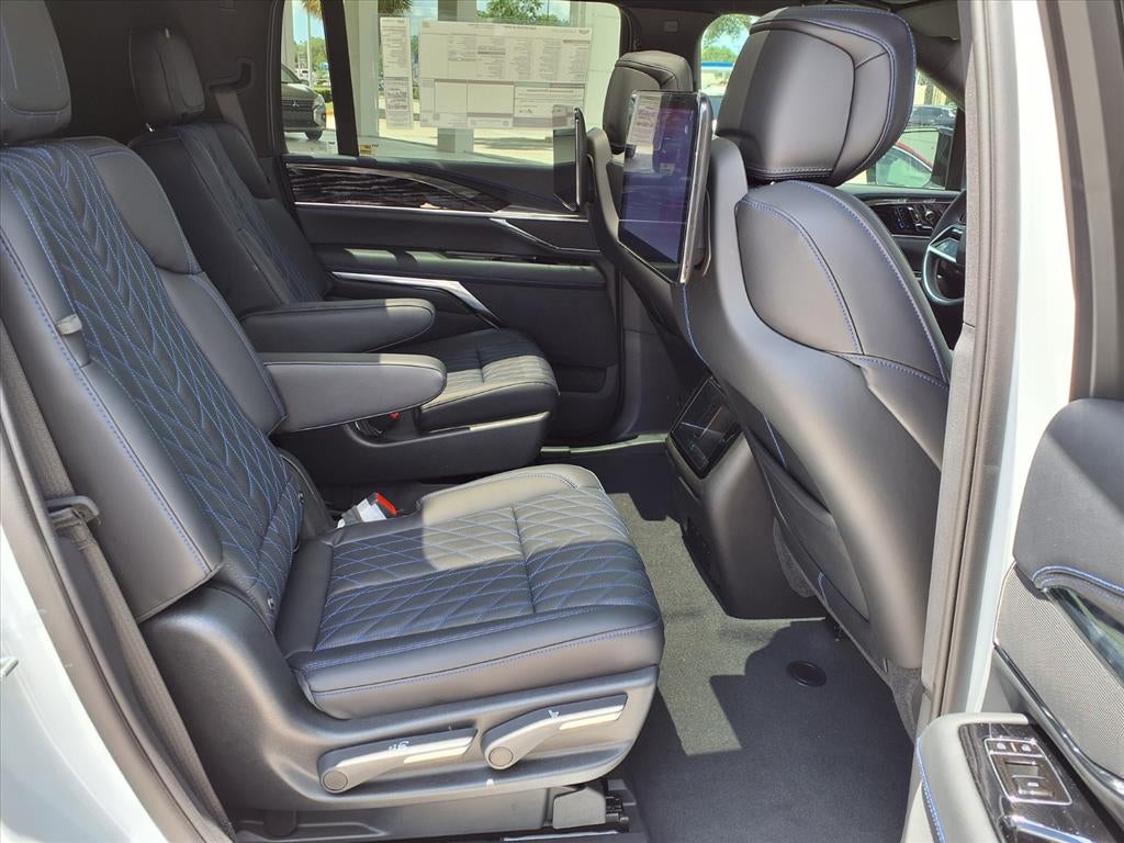 2026 Cadillac ESCALADE IQL Sport