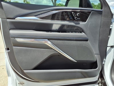 2026 Cadillac ESCALADE IQL Sport