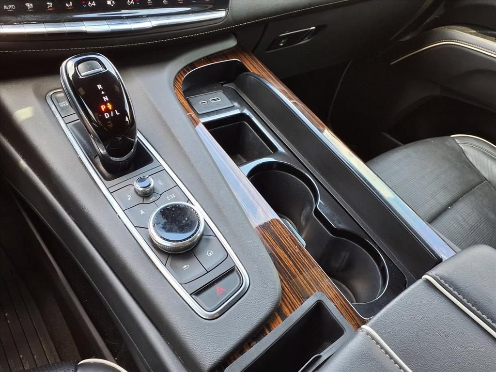 2022 Cadillac Escalade Premium Luxury