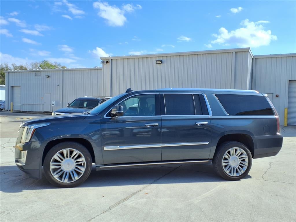 2019 Cadillac Escalade ESV Premium Luxury