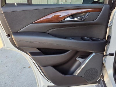2019 Cadillac Escalade Luxury